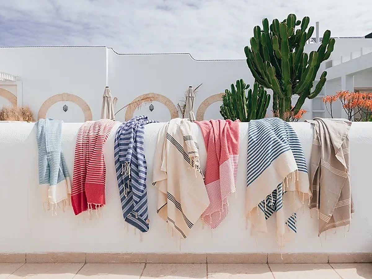 Sand & Sol: Beach, lifestyle & consumer products